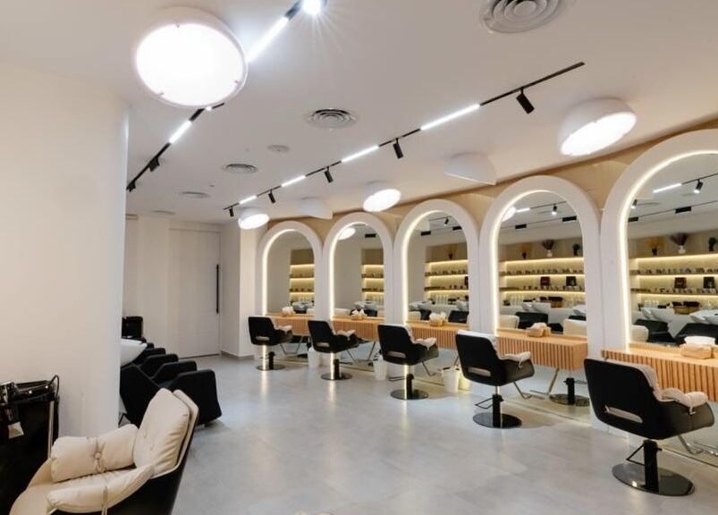 صورة لصالة تجميل حديثة في صالون Moon and Me Salon في الرياض, منطقة الرياض, SA