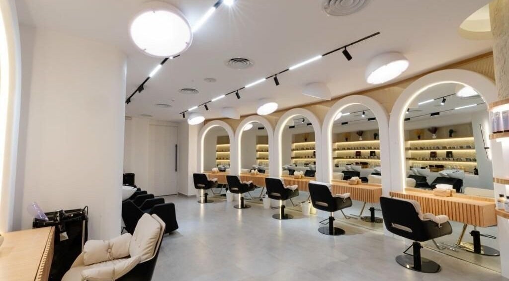 صورة لصالة تجميل حديثة في صالون Moon and Me Salon في الرياض, منطقة الرياض, SA