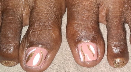 Grateful Glam Pedicure By Kee изображение 2