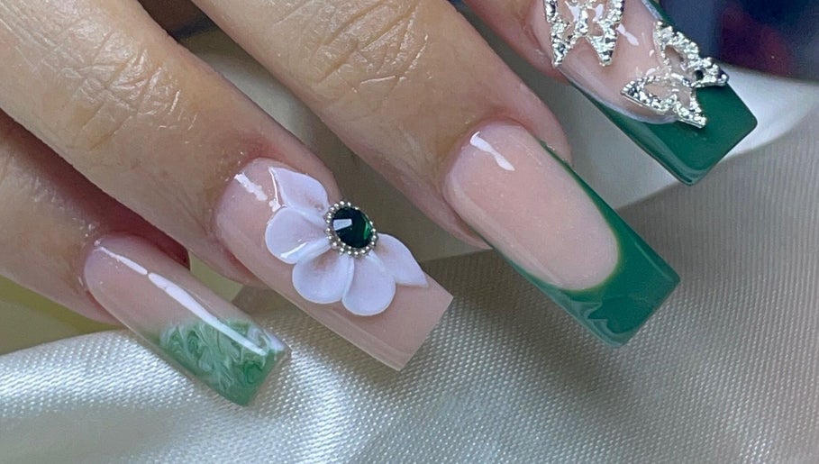 Luz Morel Nails Study obrázek 1