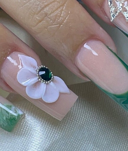 Luz Morel Nails Study obrázek 2