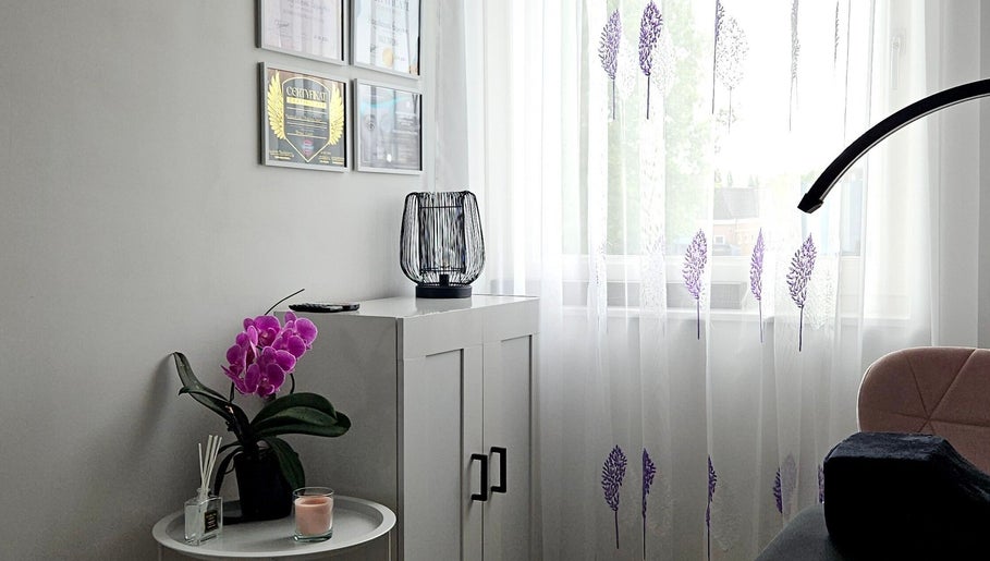 Your Inner Beauty Studio, bild 1