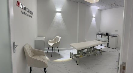 Εικόνα Mata Wellness Osteopathy & Sports Injury Clinic | Massage Therapy South Woodford 2