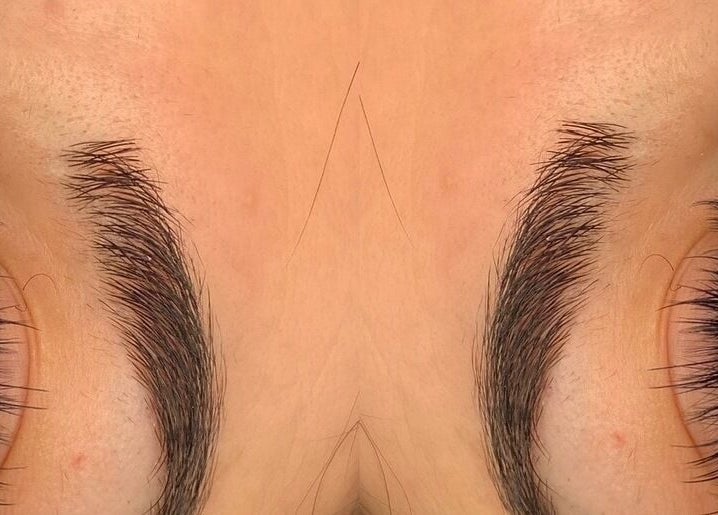 Perfectly shaped eyebrows at Chloe Coates in Ilkeston, England, GB showcasing beauty expertise.