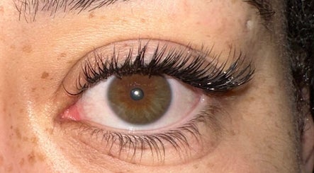 LOVETT LASHES image 2