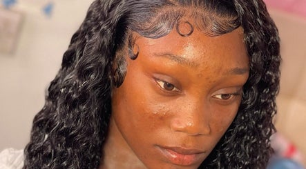 De’Luxe Aesthetics, bilde 3