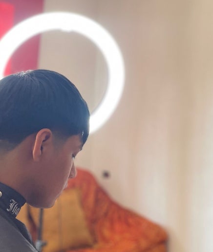 Jhoan Blends Barber Studio obrázek 2