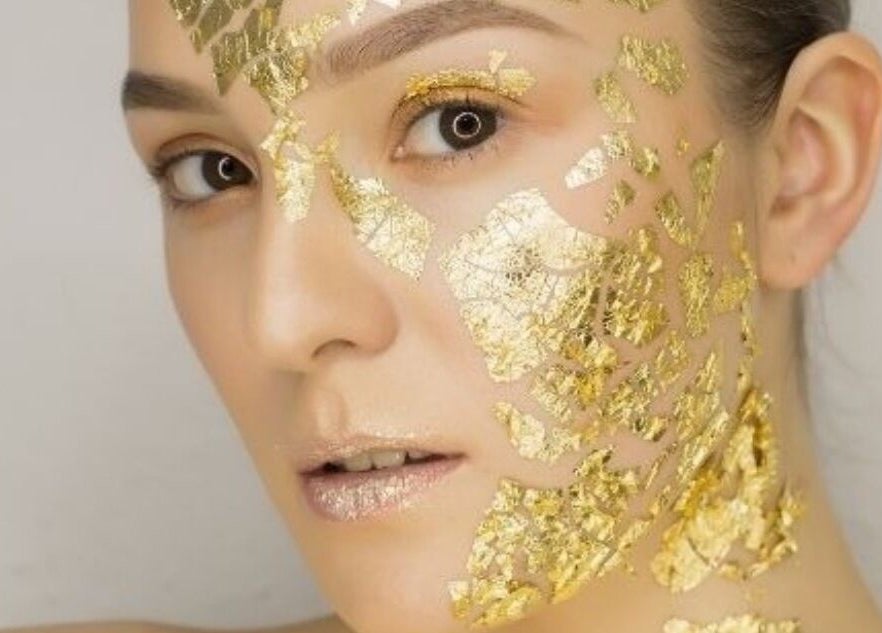 Facial with gold leaf treatment at GrandRelax at ThaiMassage, Ascona, Ticino, CH.