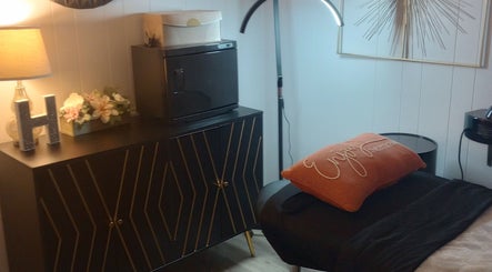 Nurture Your Skin by Holly @ Salon 405