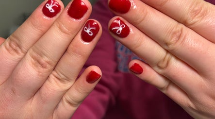 Nails by Alys image 3
