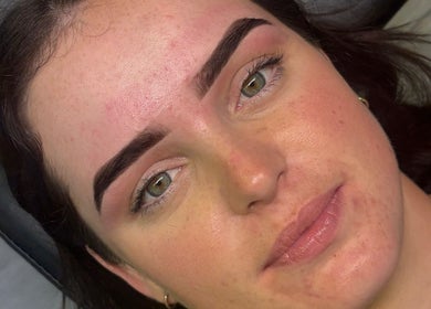 Close-up of beautifully shaped eyebrows by Browers in Dubbo, New South Wales, AU.