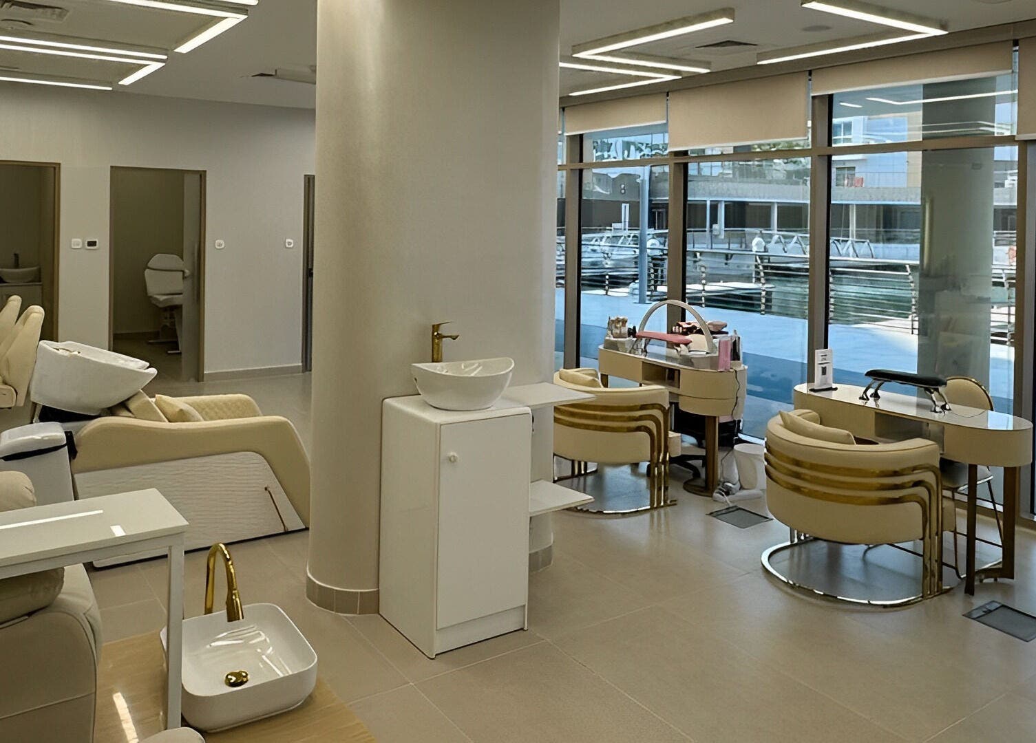 Bright, modern interior of Hair Space Ladies Salon by Zain & Steve in Abu Dhabi, Abu Dhabi, AE with stylish decor.
