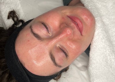Glowing facial treatment at Emerald Skin Studio, London, England, GB.