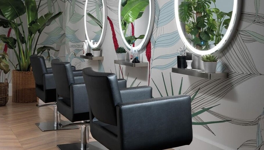 Salone VIRTUALE Pippo image 1