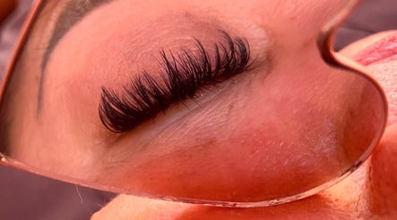 Lashes By Mar