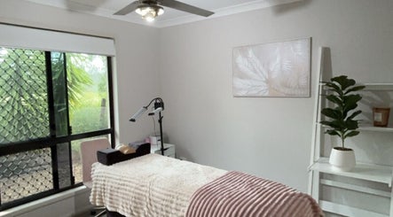 Arch & Lash Beauty