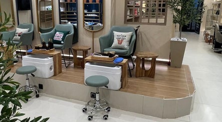 Hair District Beauty Salon & Spa图像2