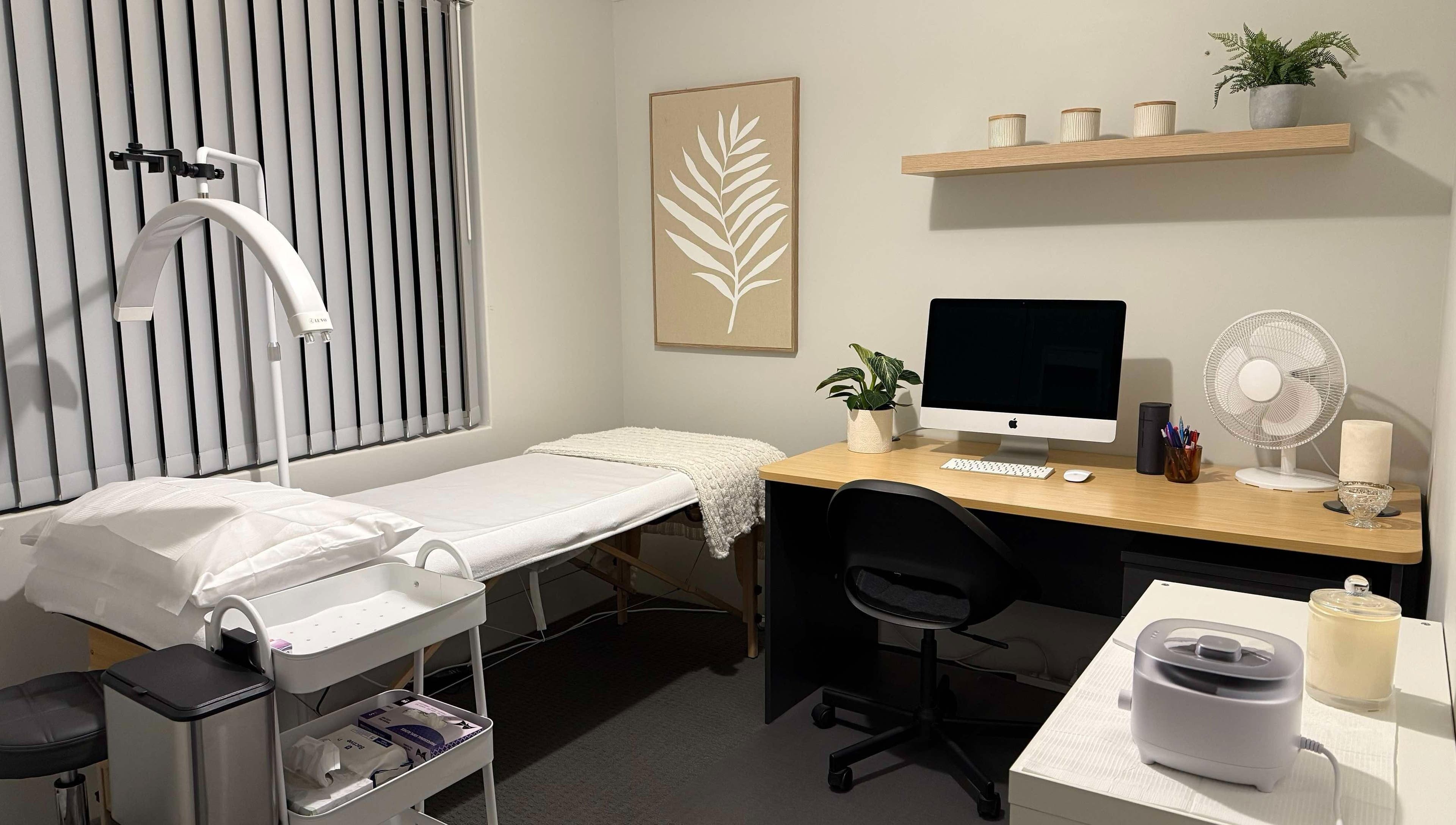 Relaxing treatment room at Glow Lash and Brow Studio, Greenfields, Western Australia, AU, featuring a modern setup.