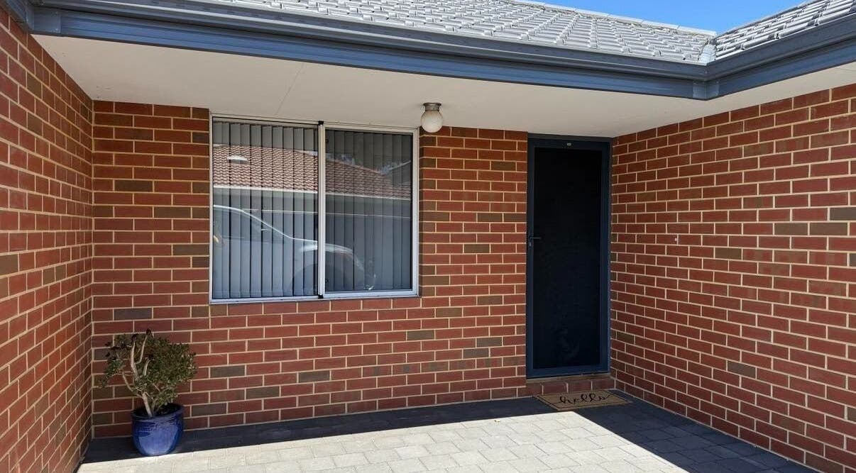 Front entrance of Glow Lash and Brow Studio, Greenfields, Western Australia, AU.