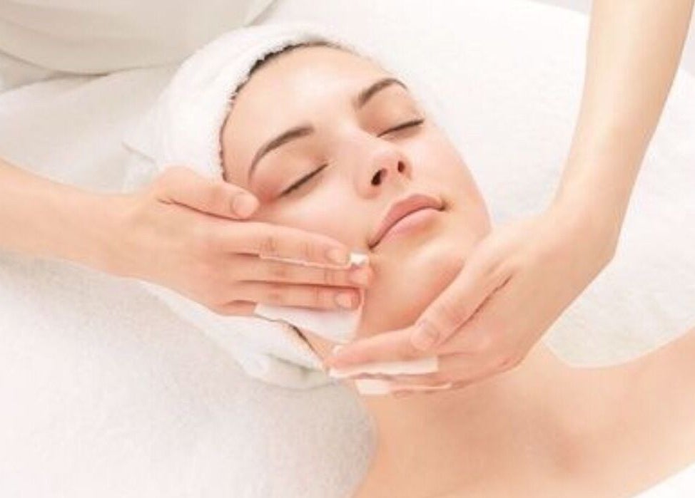 A relaxing facial treatment at De Lune Beauty Spa, Johor Bahru, Johor Darul Ta'zim, MY promotes skin health.