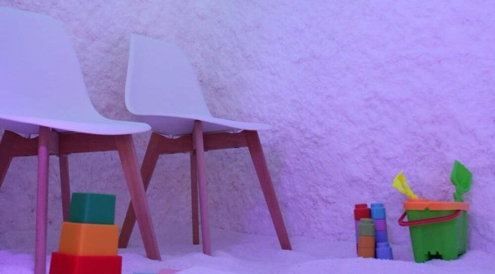 Area gioco per bambini nella grotta di sale presso HARMÒNIALAB, Lariano, Lazio, IT.