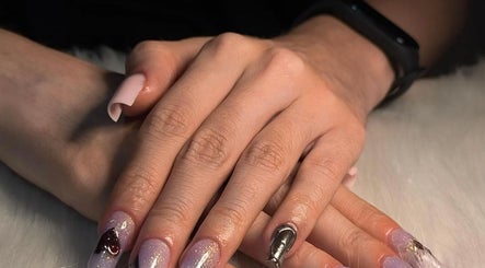 Aphrodite's nails by Althea