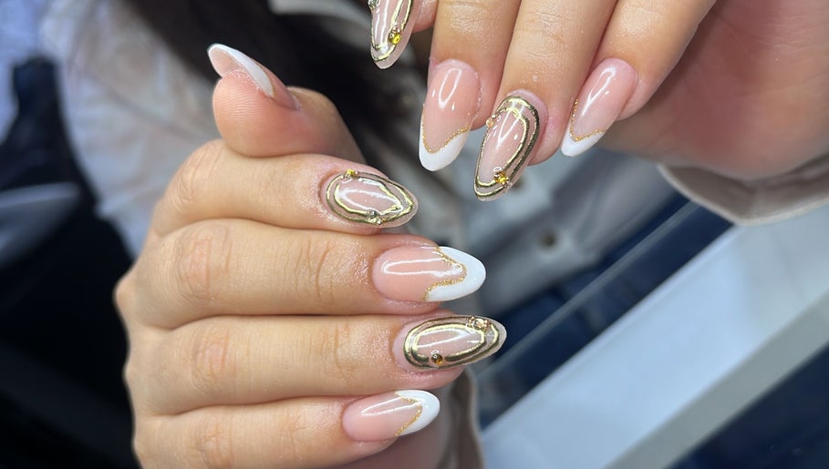 Immagine 1, Brat Nails