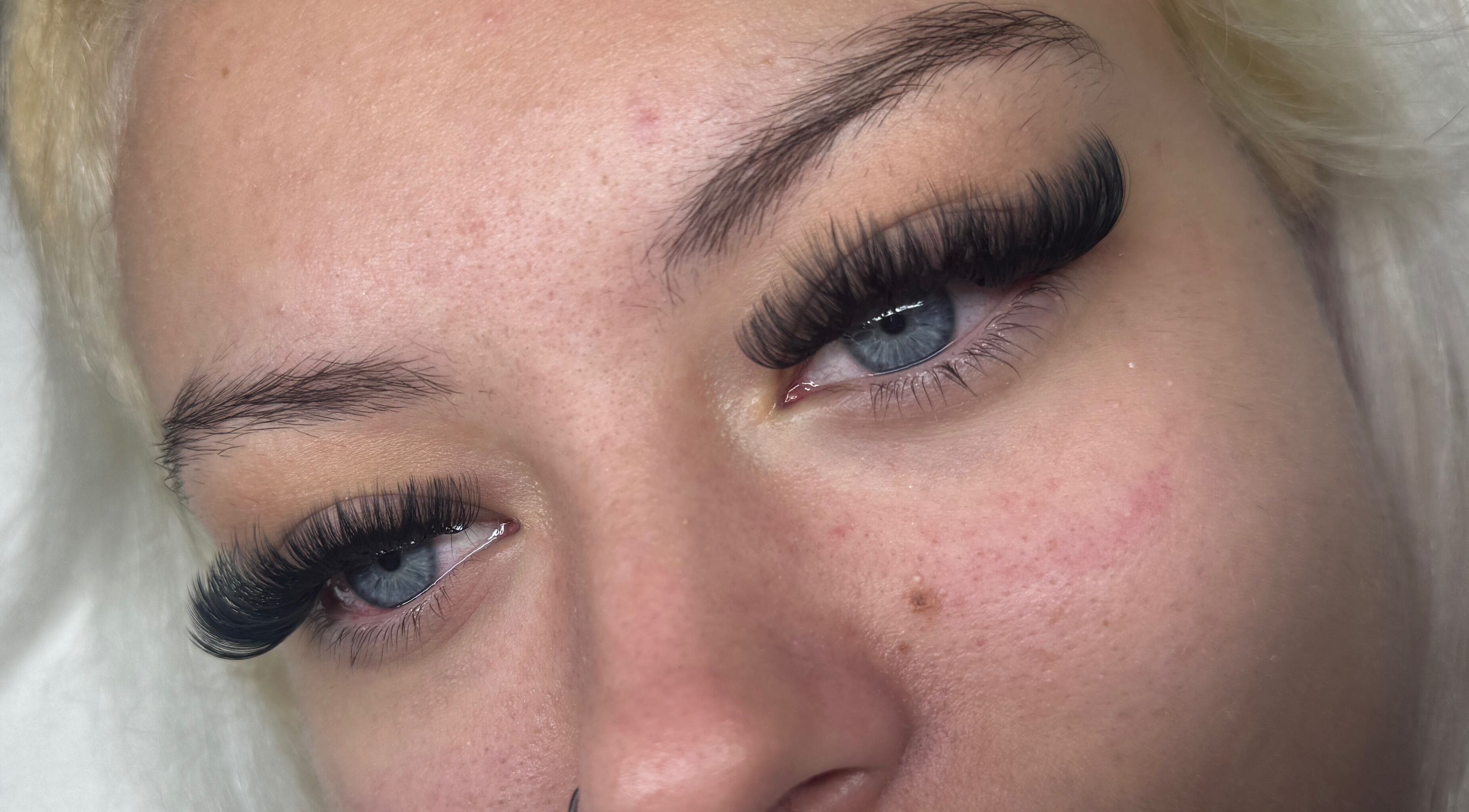 Beautiful eyelash extensions at Beautycallsmcr | Deansgate | Home based, Manchester, England, GB, highlighting elegance.