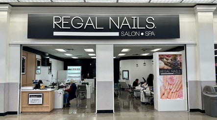 Imagen 3 de Regal Nails Damonte