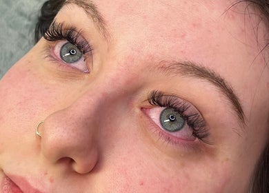 Close-up of eyelashes enhanced at KL Cosmetics, Pontypool, Wales, GB, showcasing detailed lash work.