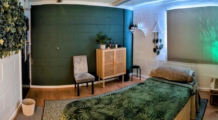Immagine 2, New Leaf Massage