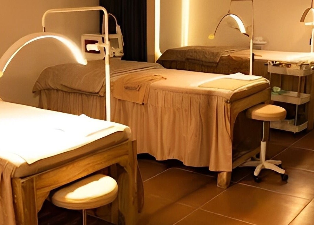 Serene treatment beds at NSB Beauty Studio Bukit Jimbaran, Bali, Bali, ID, offering ultimate relaxation.