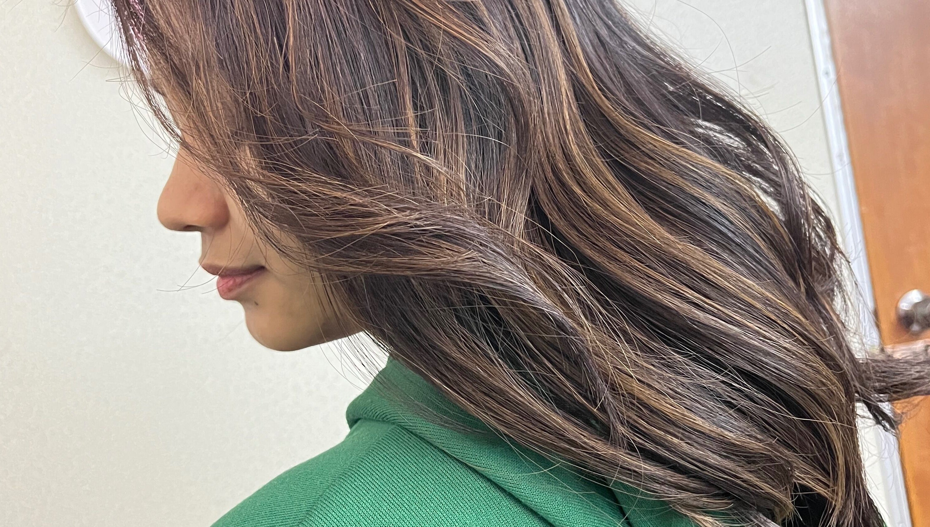 Side view of elegant hair waves styled at Lana Beauty Salon Senawang, Seremban, Negeri Sembilan, MY.