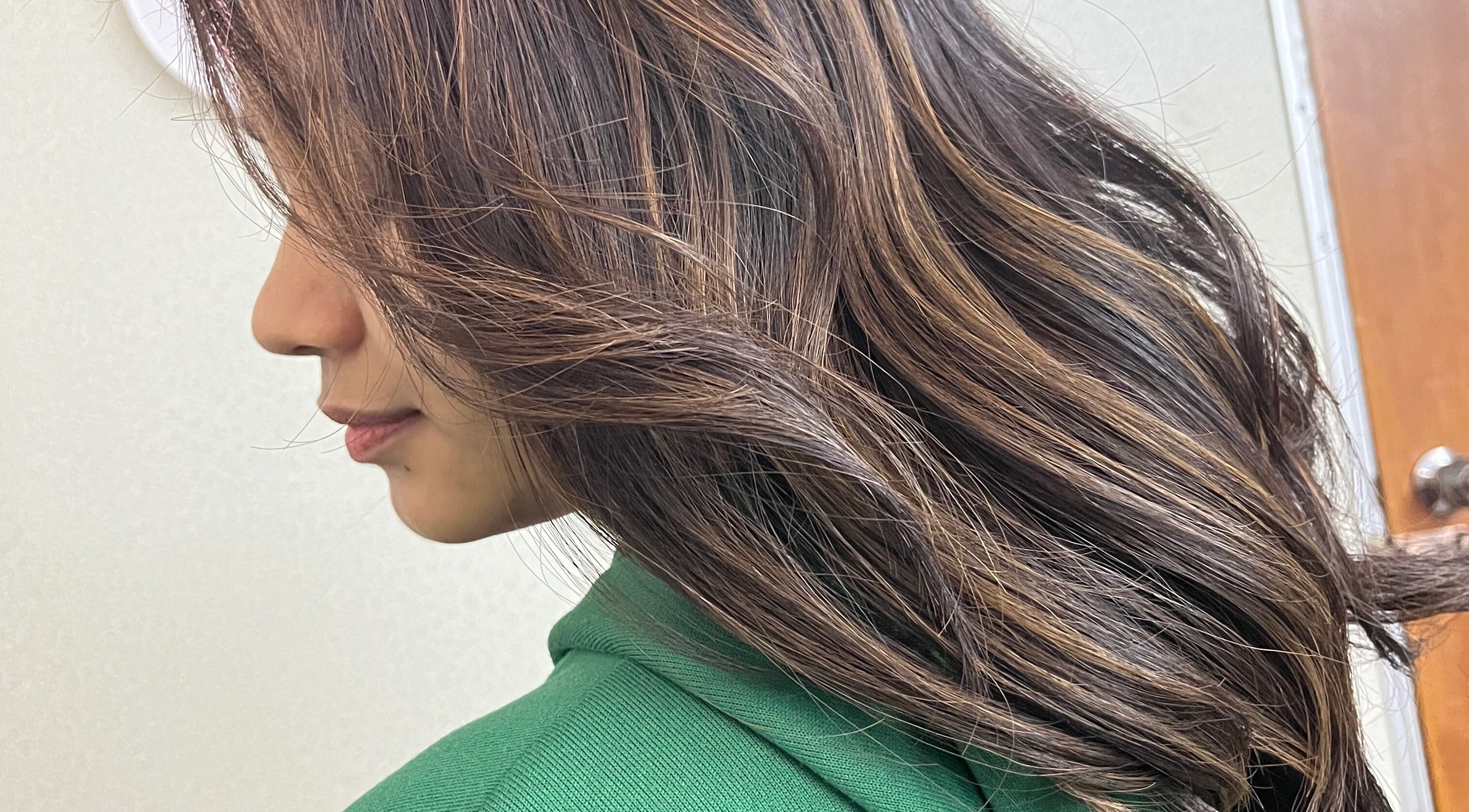 Side view of elegant hair waves styled at Lana Beauty Salon Senawang, Seremban, Negeri Sembilan, MY.