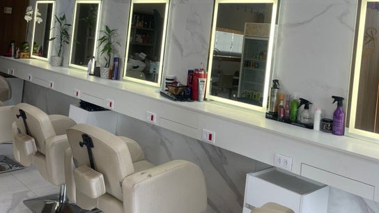 Renata Magalhães studio