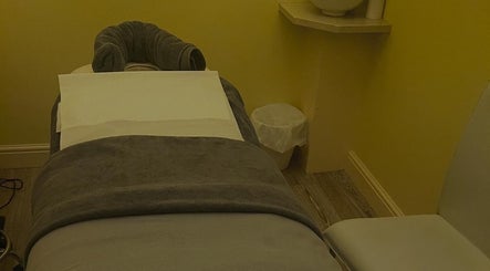 Cozy massage room at Beauty Custom Club Massage Studio, Benton, England, GB offering relaxed wellness.