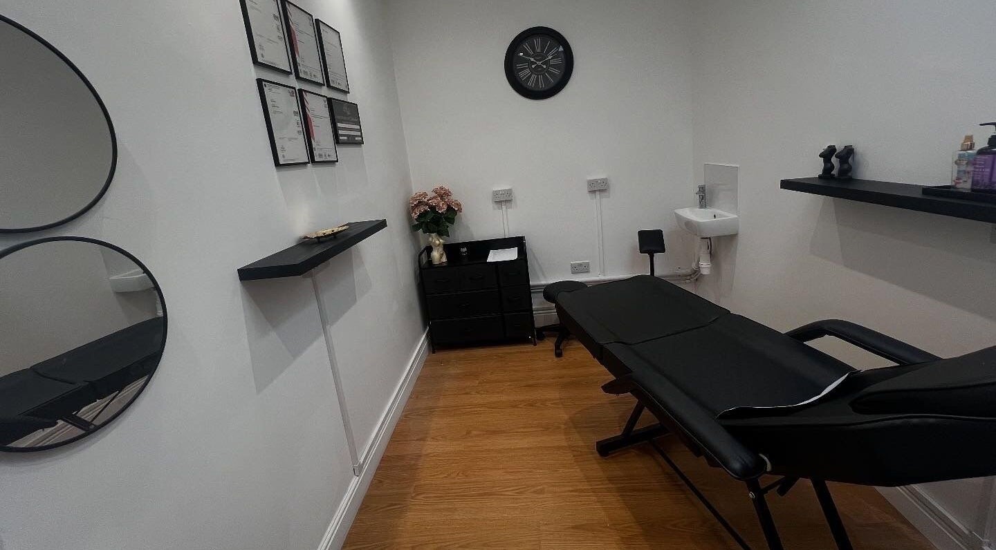 Relaxing massage room at Beauty Custom Club Massage Studio in Newcastle upon Tyne, England, GB.