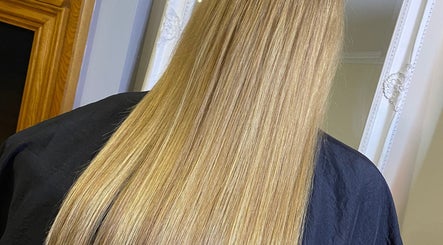 Empress Extensions Enfield image 3