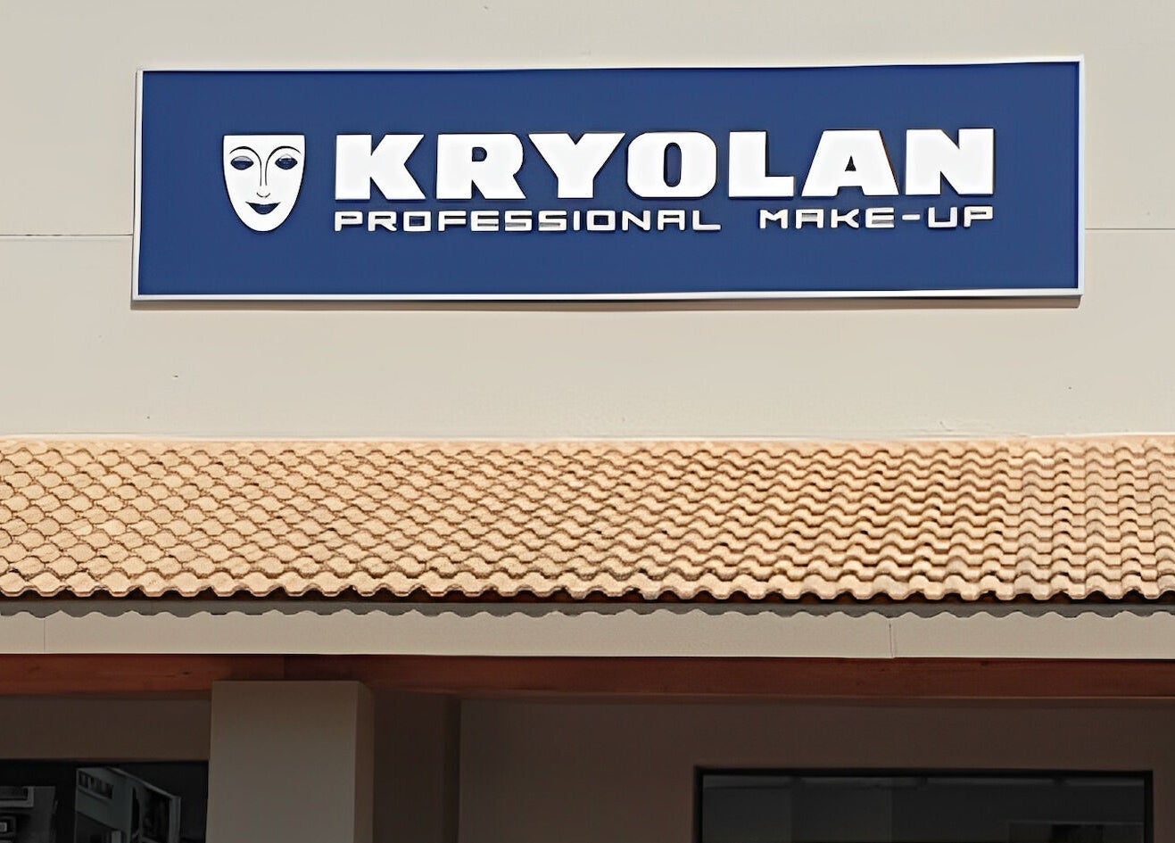 Kryolan Silver Lakes facade signage at Shere, Gauteng, ZA showcasing professional makeup services.