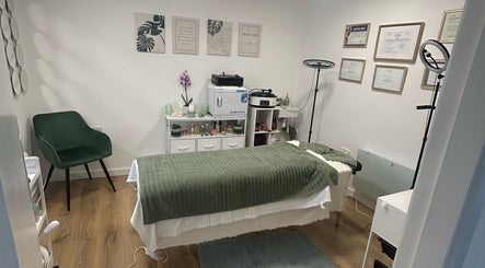 MN Relaxation Therapies & Aesthetic Services