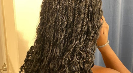 Hair by Naya, bilde 2