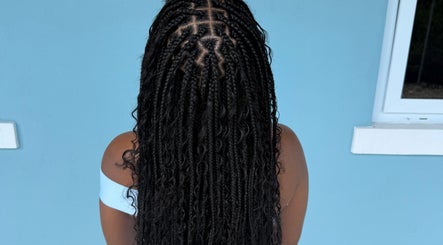 Hair by Naya, bilde 3