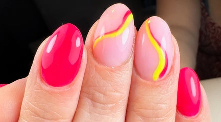 Nails By Lou