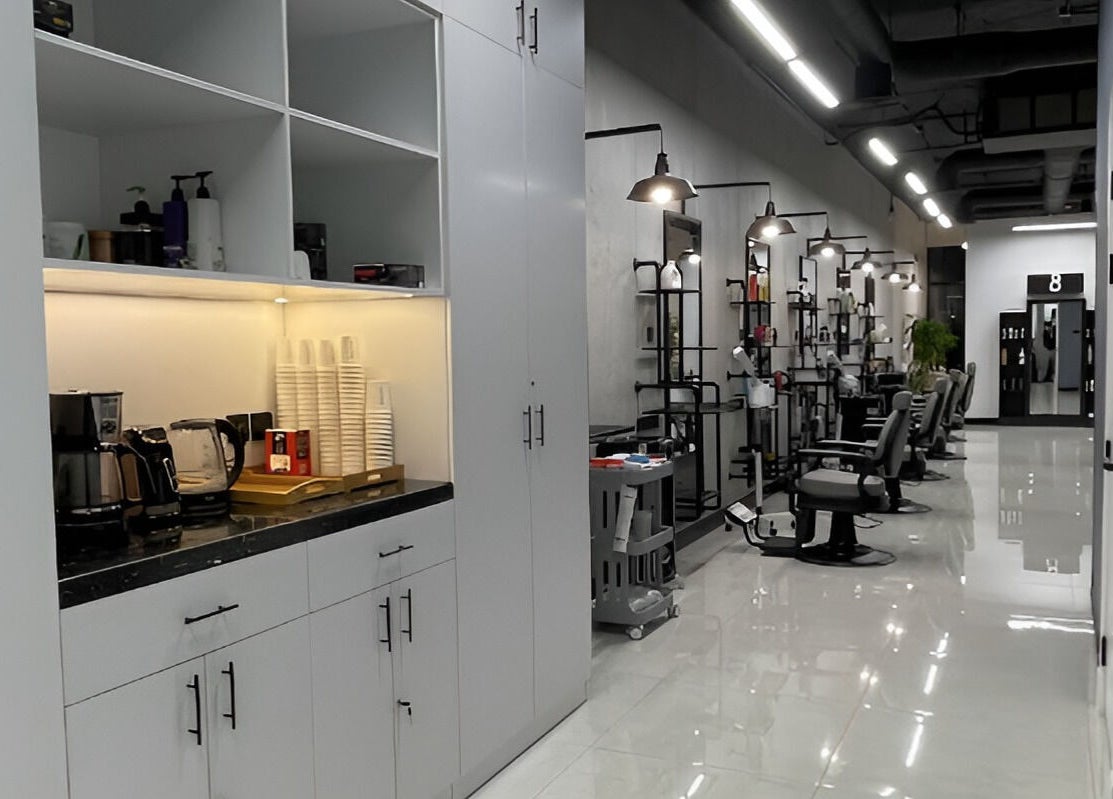 Modern interior of Adan Salon |  صالون أدان in Riyadh, Riyadh Province, SA with elegant styling stations.