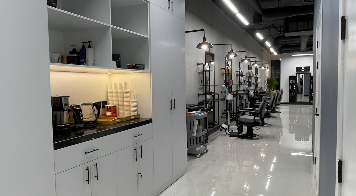 Modern interior of Adan Salon |  صالون أدان in Riyadh, Riyadh Province, SA with elegant styling stations.