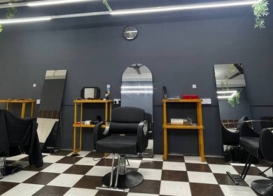 Modern styling chairs and mirrors at Borneo Barbershop Putatan, Putatan, Sabah, MY.
