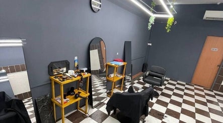 Modern interior of Borneo Barbershop Putatan with stylish decor, located in Putatan, Sabah, MY.