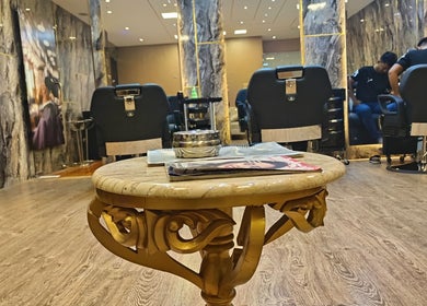 Luxurious interior of Frozen Thai Spa - Spa in Dhaka, Dhaka Division, BD, showcasing a chic salon setting.