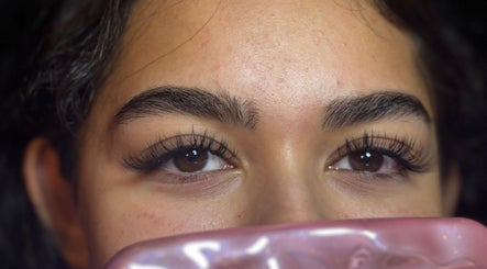 Kenze's Lashes image 3