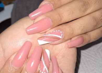 Gorgeous pink and white nail art at Leetalia nails & beauty, Randburg, Gauteng, ZA.